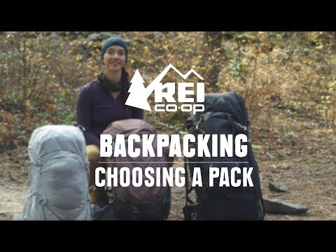 How to Choose Backpacking Packs || REI